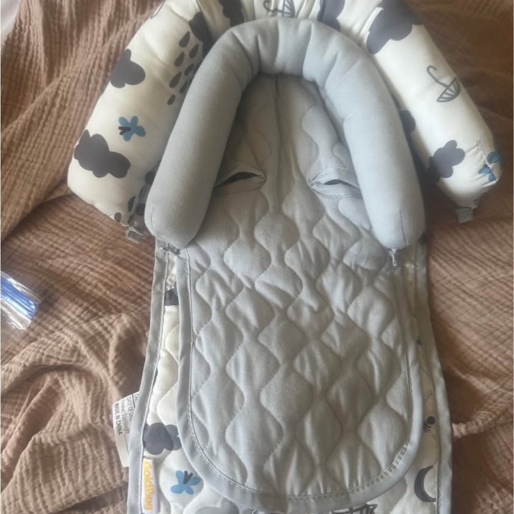 Infant car seat head rest